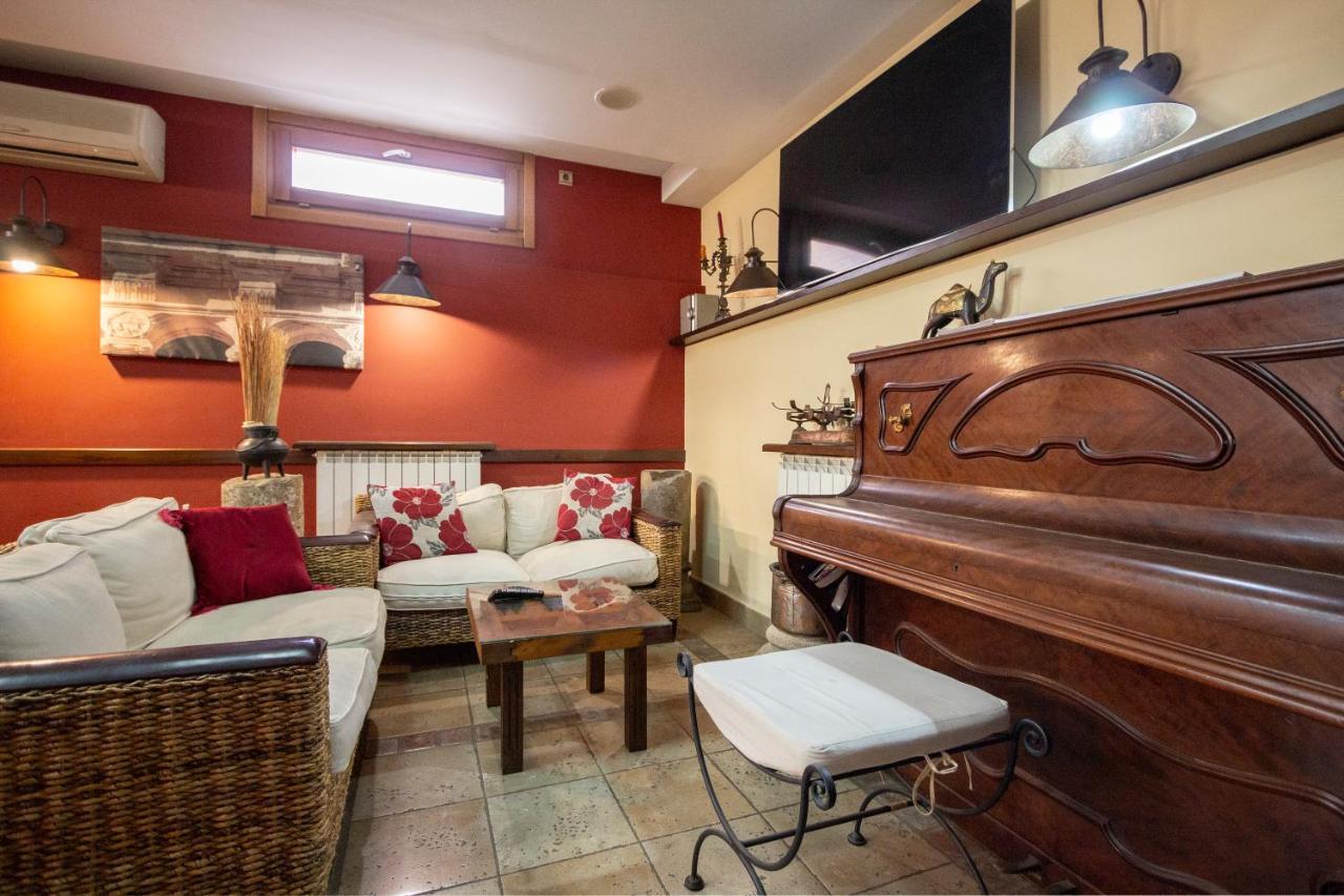 Hostal Los Canteros Golmayo Exteriér fotografie