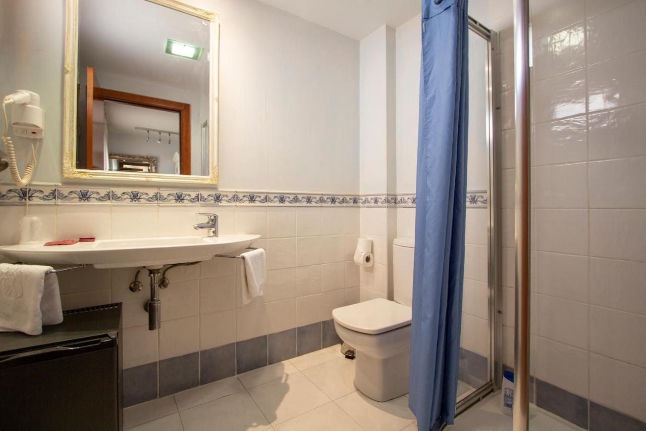 Hostal Los Canteros Golmayo Exteriér fotografie